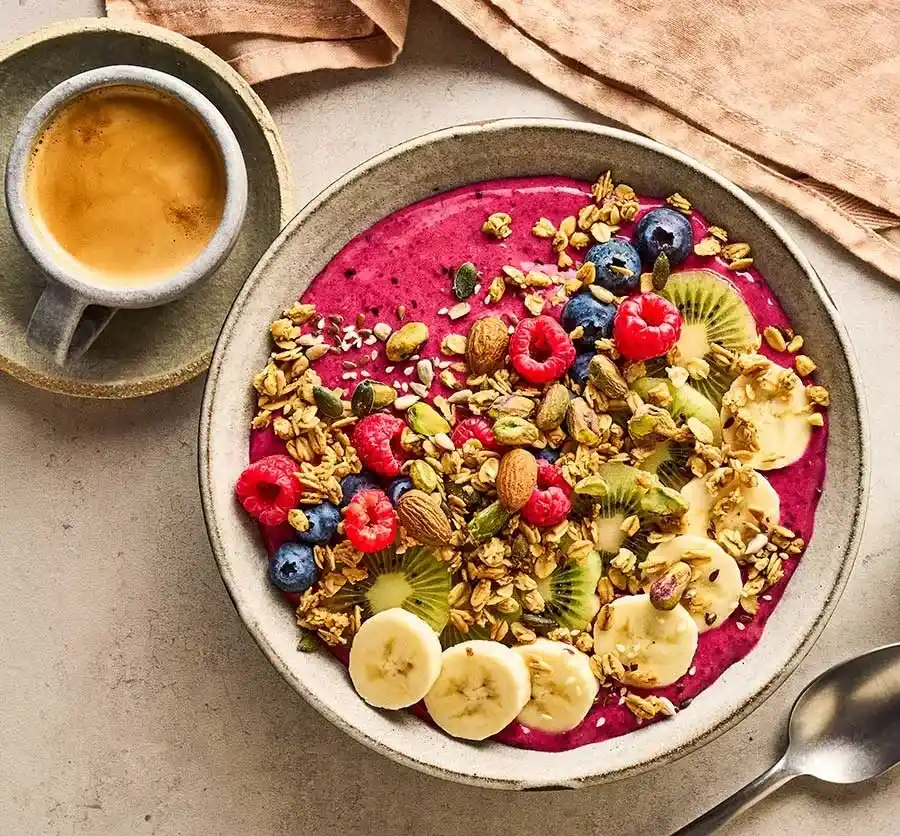 smoothie bowl with granola topping